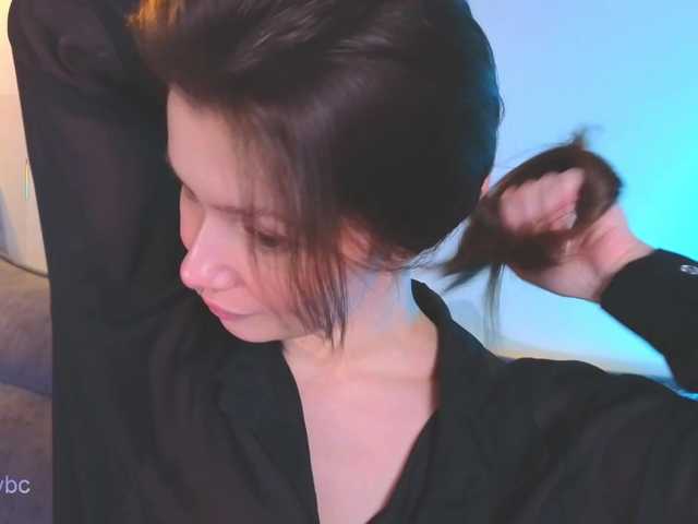 Hotksy's BongaCams show and profile