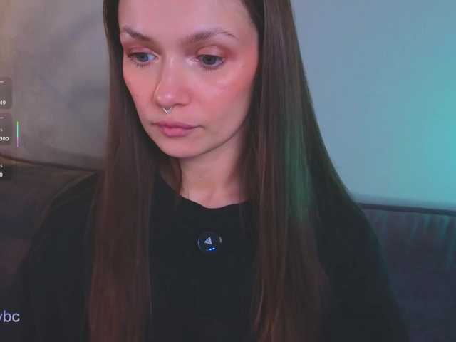 Hotksy's BongaCams show and profile