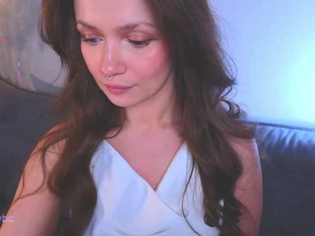 Hotksy's BongaCams show and profile