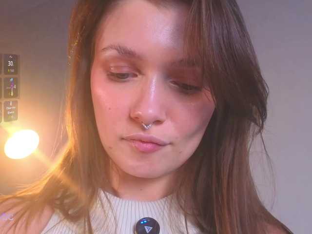 Hotksy's BongaCams show and profile