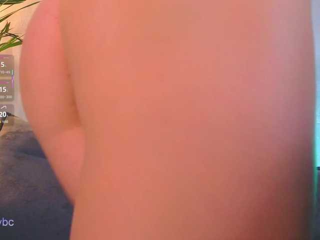 Hotksy's BongaCams show and profile