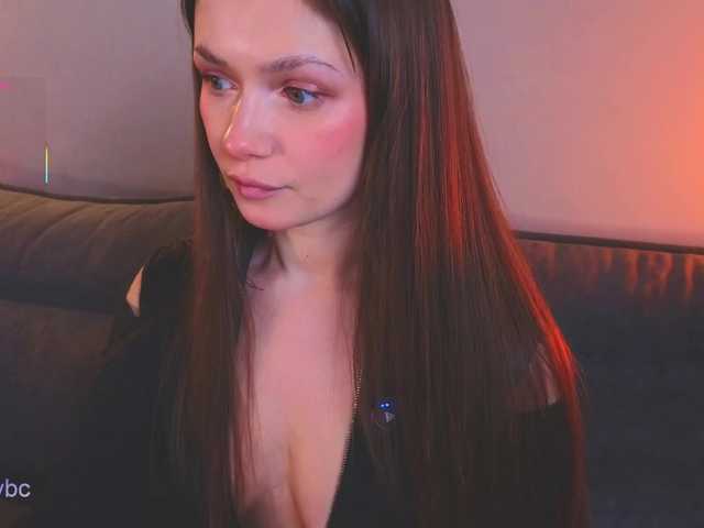 Hotksy's BongaCams show and profile