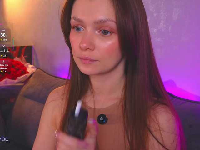 Hotksy's BongaCams show and profile