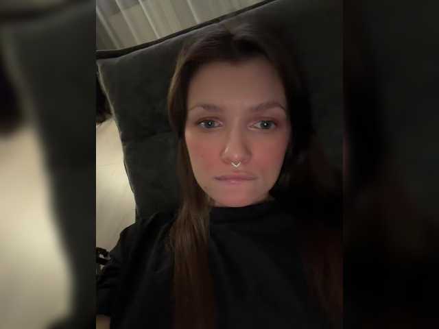 Hotksy's BongaCams show and profile