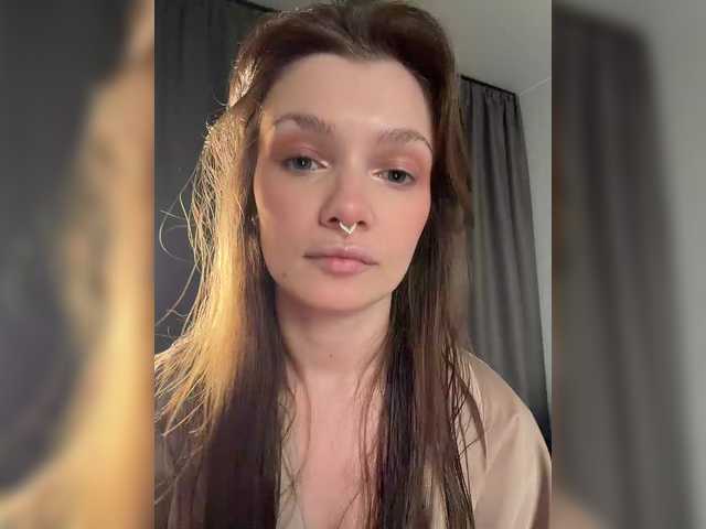 Hotksy's BongaCams show and profile