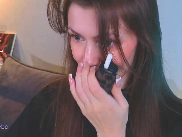 Hotksy's BongaCams show and profile