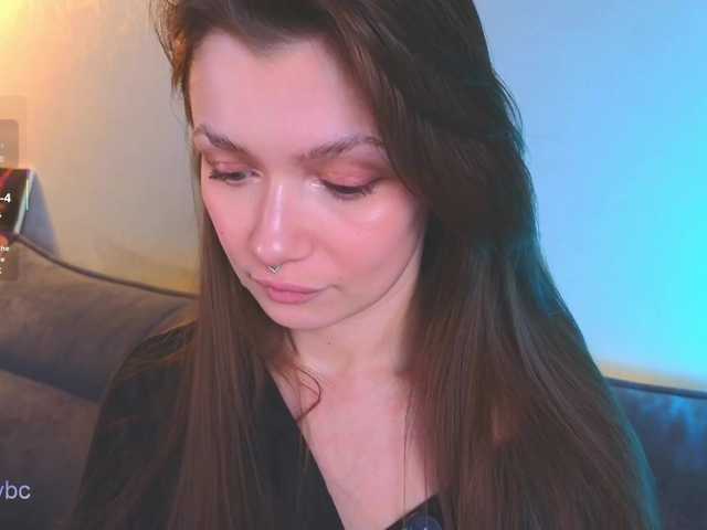 Hotksy's BongaCams show and profile