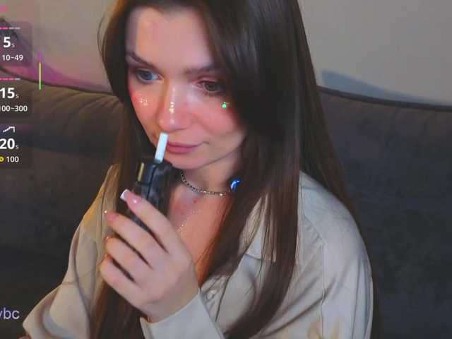 Hotksy's BongaCams show and profile