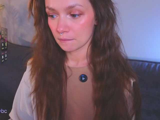 Hotksy's BongaCams show and profile