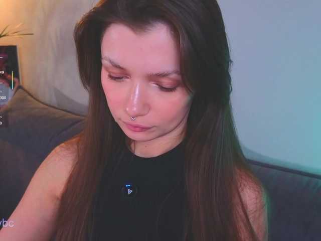 Hotksy's BongaCams show and profile