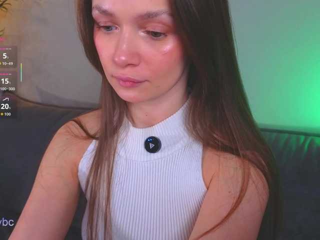 Hotksy's BongaCams show and profile