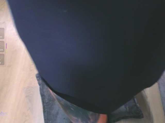 Hotksy's BongaCams show and profile