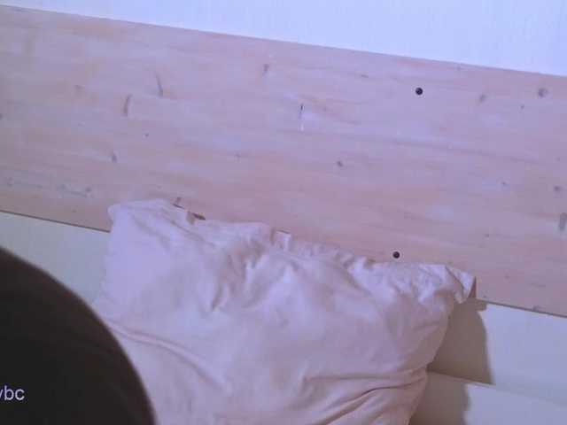 Hotksy's BongaCams show and profile