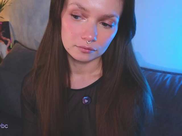 Hotksy's BongaCams show and profile