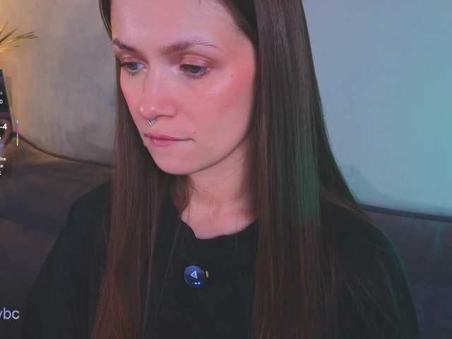 Hotksy's BongaCams show and profile