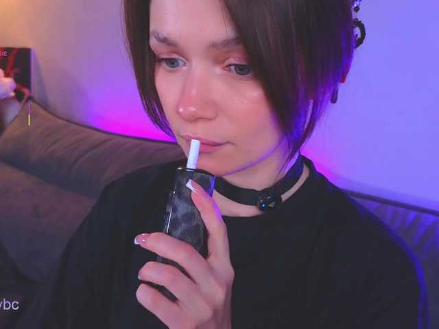 Hotksy's BongaCams show and profile