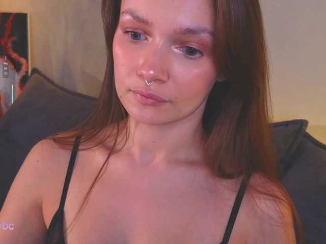 Hotksy's BongaCams show and profile