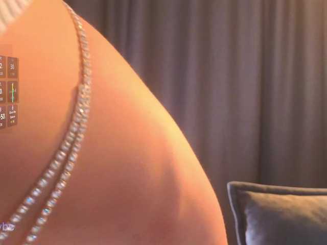 Hotksy's BongaCams show and profile