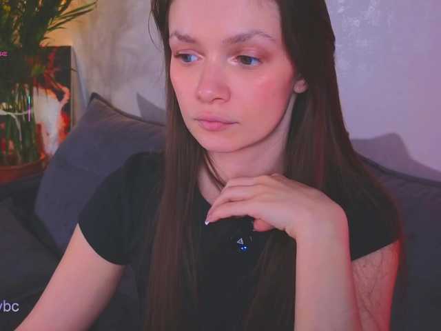 Hotksy's BongaCams show and profile