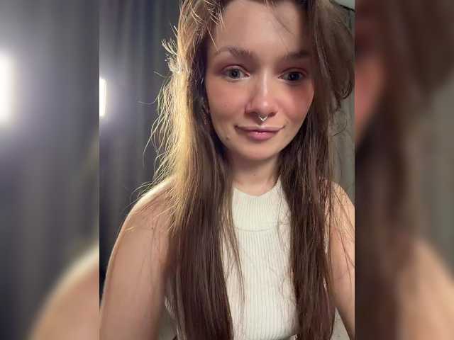 Hotksy's BongaCams show and profile