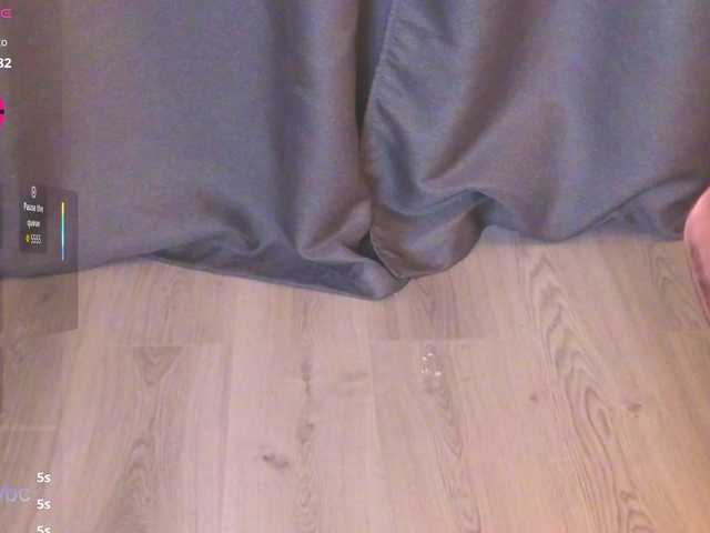 Hotksy's BongaCams show and profile