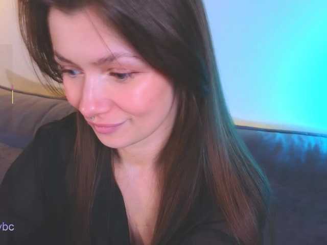 Hotksy's BongaCams show and profile