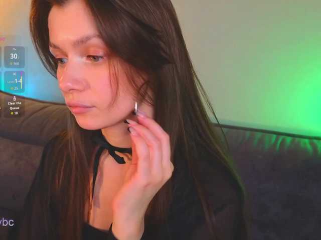 Hotksy's BongaCams show and profile