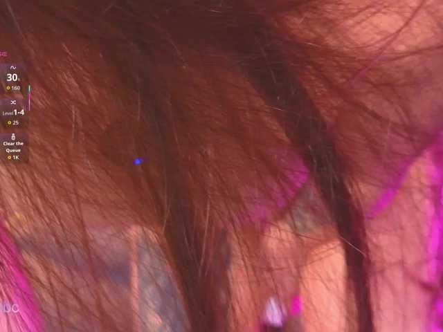 Hotksy's BongaCams show and profile