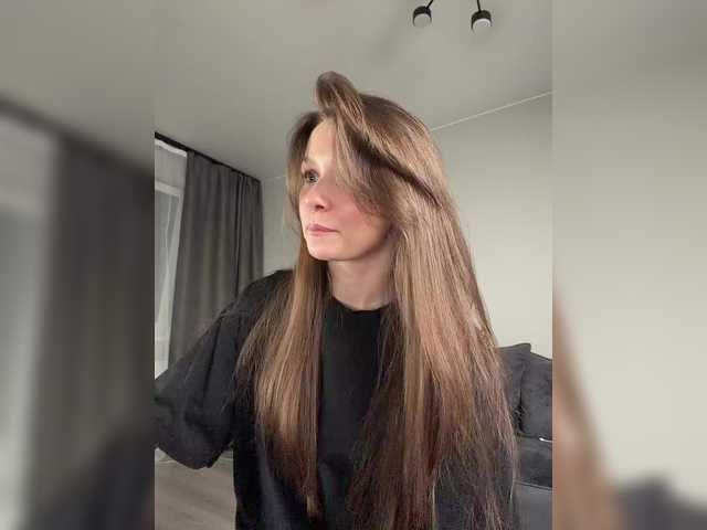 Hotksy's BongaCams show and profile