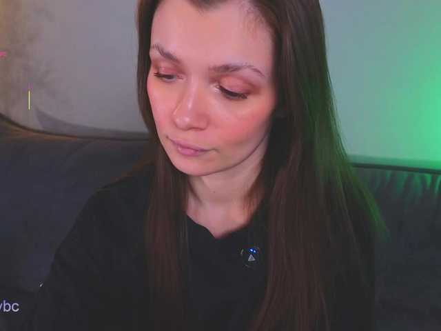 Hotksy's BongaCams show and profile