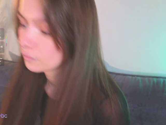 Hotksy's BongaCams show and profile