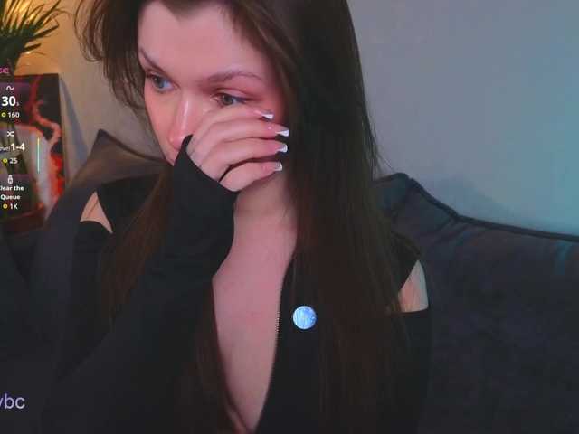 Hotksy's BongaCams show and profile