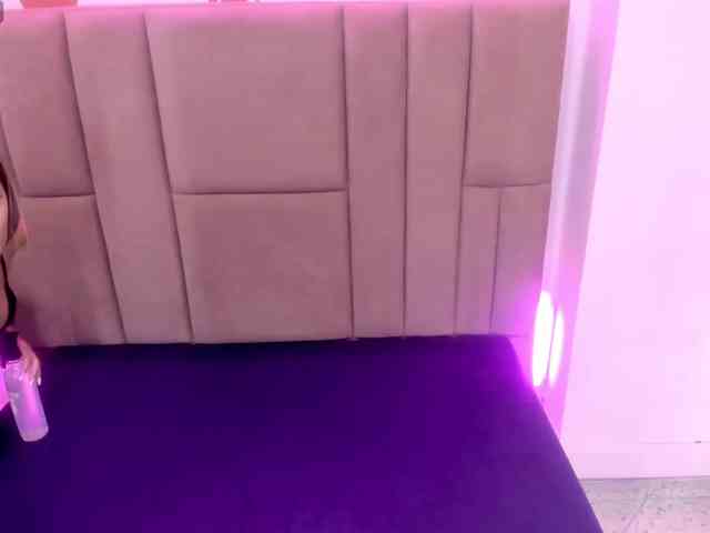 eva-lovia webcam