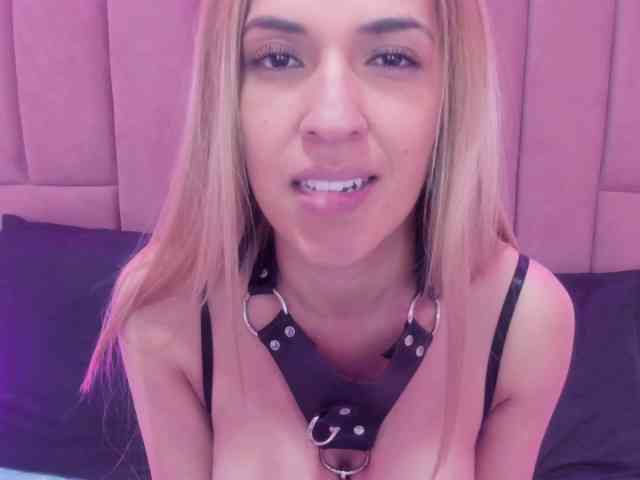eva-lovia webcam