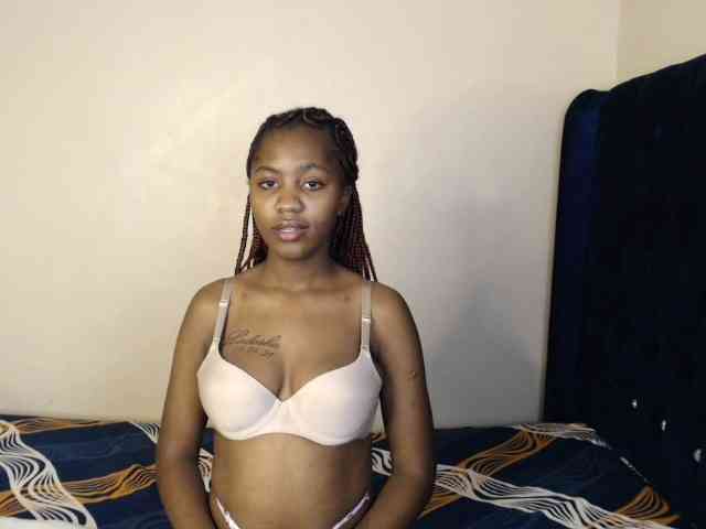 Toniabanks Live Webcam on BongaCams Toniabanks Live Webcam on BongaCams