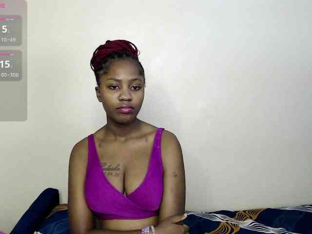Toniabanks webcam