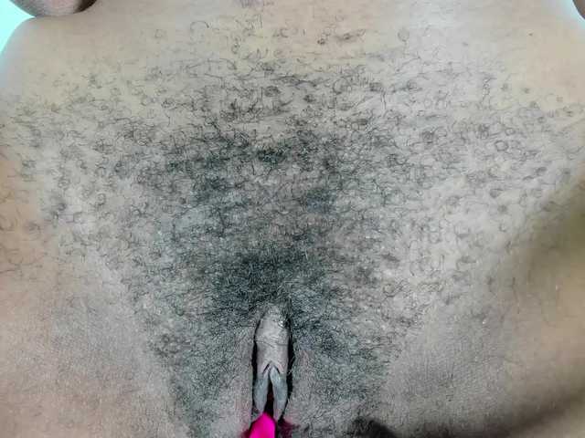 KinkyCutie's BongaCams show and profile