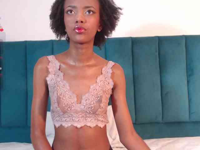 KinkyCutie webcam