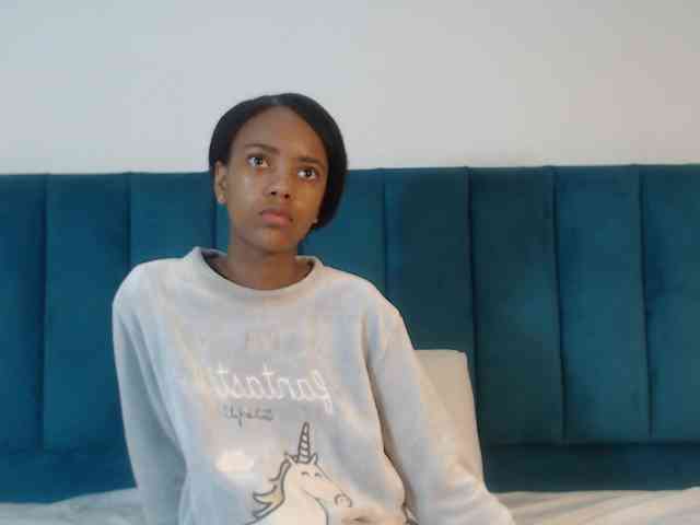 KinkyCutie webcam