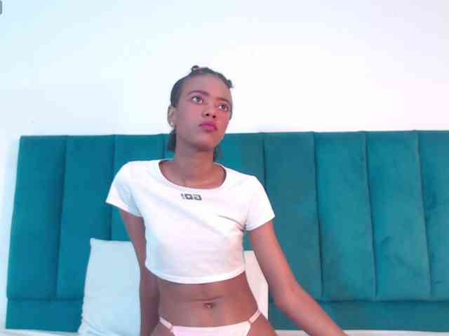 KinkyCutie webcam