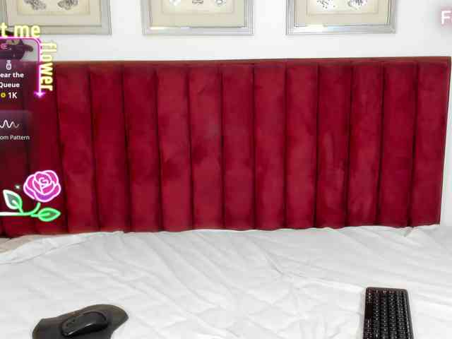 KinkyCutie webcam