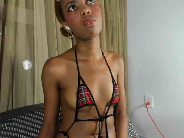 KinkyCutie
