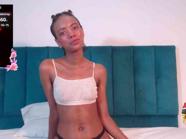 KinkyCutie webcam