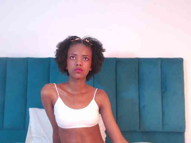 KinkyCutie webcam