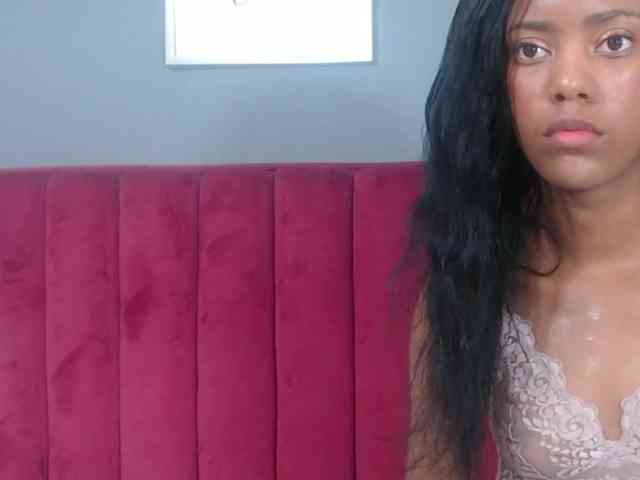KinkyCutie webcam