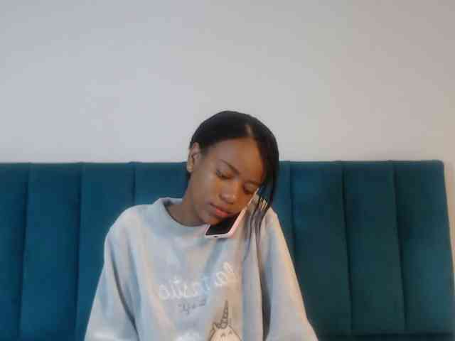 KinkyCutie webcam