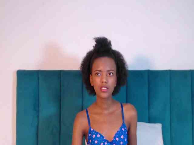 KinkyCutie webcam
