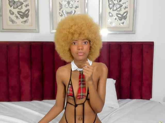 KinkyCutie webcam