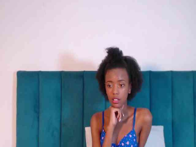 KinkyCutie webcam