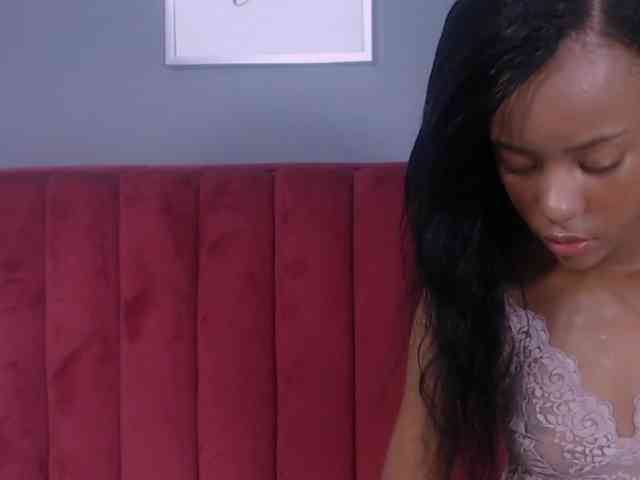KinkyCutie webcam
